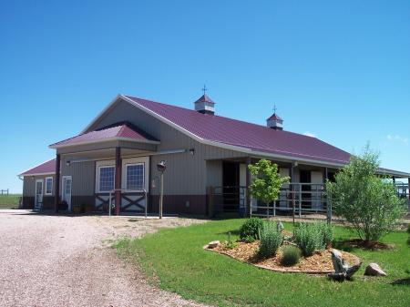 Equestrian Building - Rocky Mountain Barns